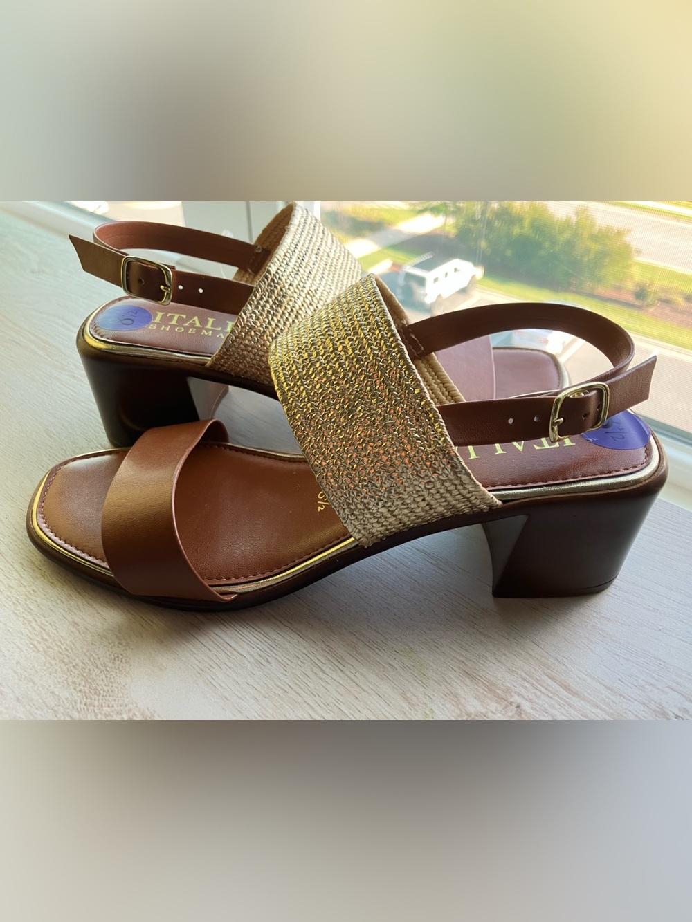 NWT Ralph Lauren leather sandals - Picture 3 of 4